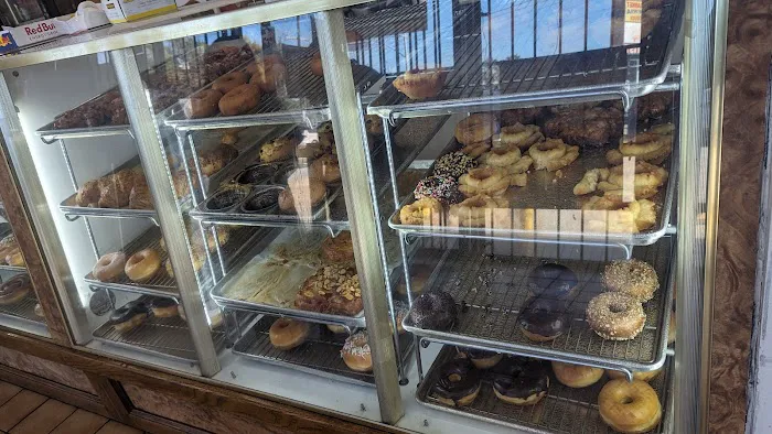 Darling Donuts & Ice Cream Picture 9