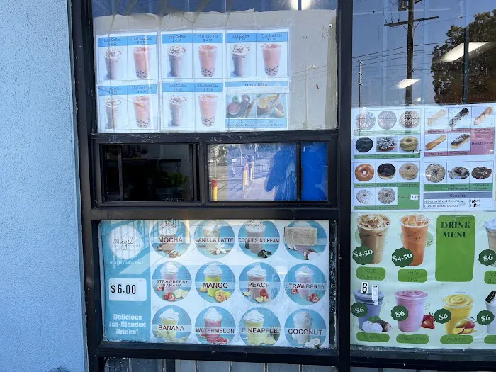 Darling Donuts & Ice Cream Picture 8