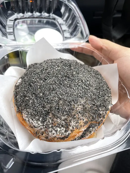 Flour Fresh Cream Donut Picture 6