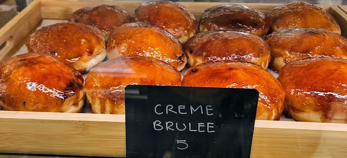 Flour Fresh Cream Donut Picture 7