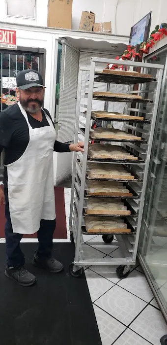 Ibarras Bakery Picture 8