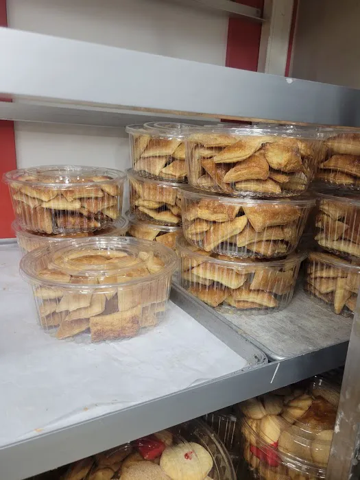 Armando's Bakery Picture 8
