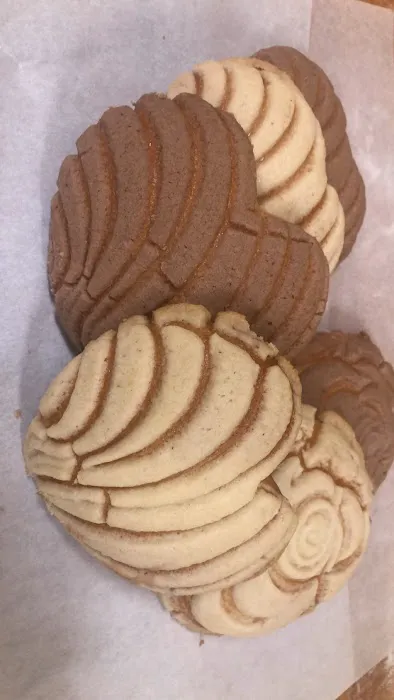 El Paraiso Bakery #2 Picture 3