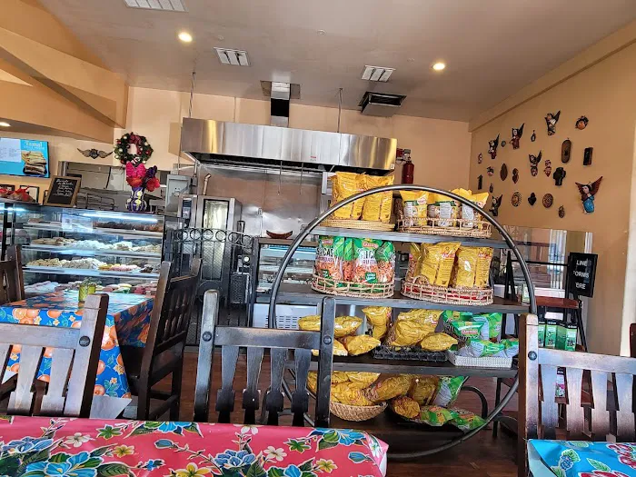 La Mascota Bakery Picture 10