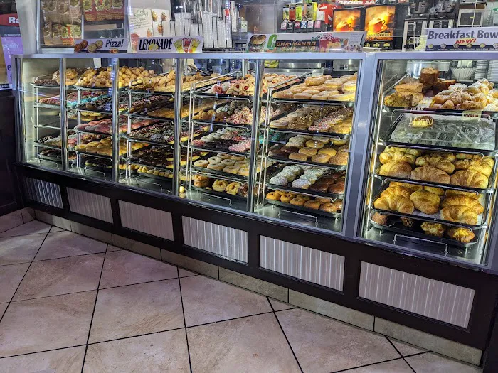 Yum Yum Donuts Picture 8
