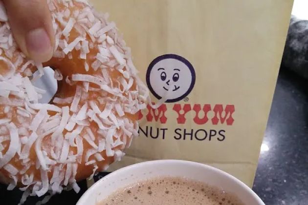 Yum Yum Donuts