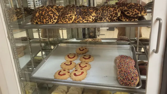 ESCALONA’S BAKERY # 2 Picture 4