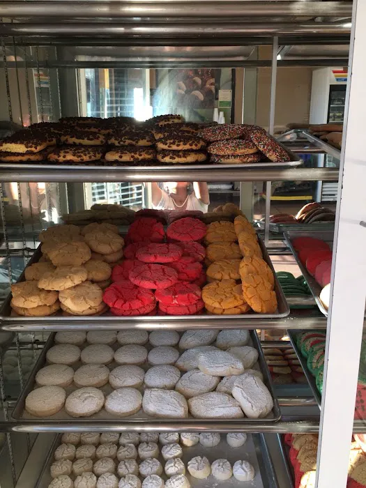 Ponce's Bakery Picture 1