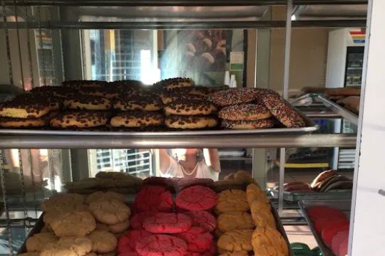 Ponce's Bakery