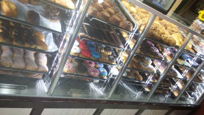Yum Yum Donuts Picture 8