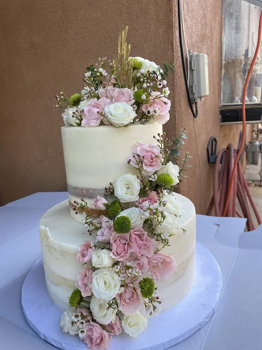 El Mana Pastry Shop Picture 4