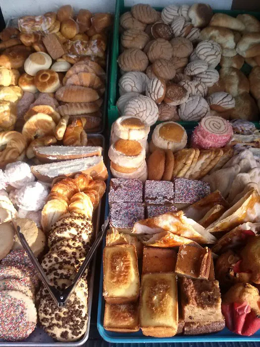 Grizzly's Bakery Picture 4
