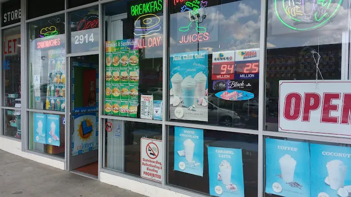 Mandilon Donuts Picture 10