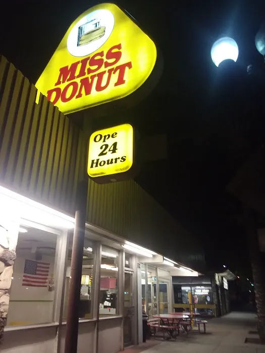 Miss Donuts Picture 8