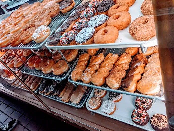 Miss Donuts Picture 10