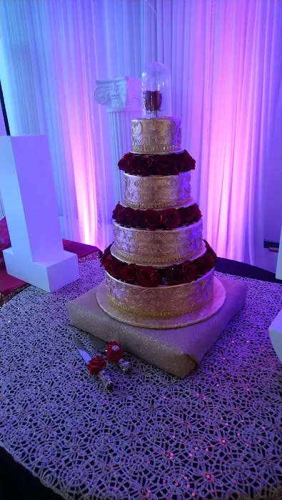 April's Cakes Picture 5