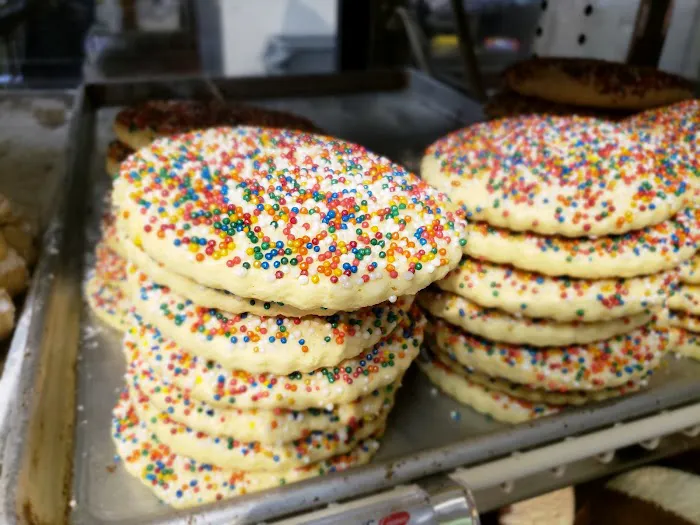 El Globo Bakery Picture 7