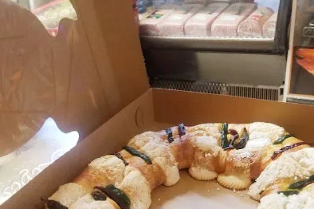 El Globo Bakery