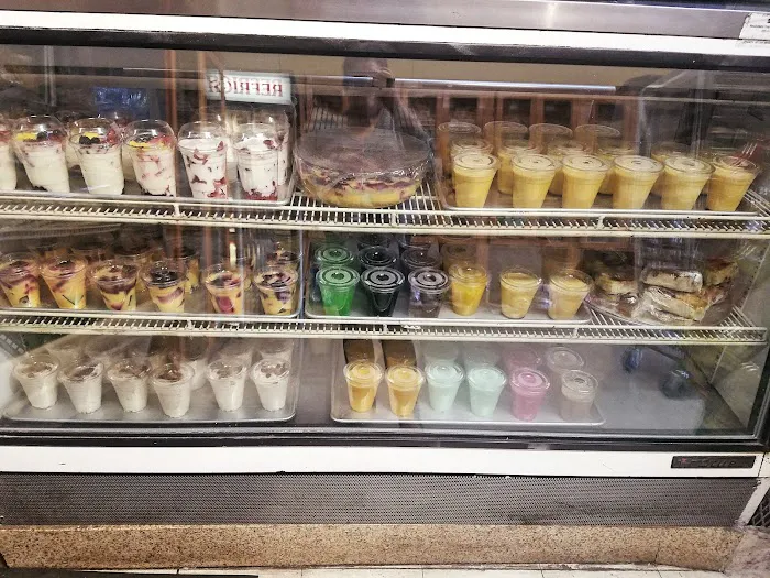 El Globo Bakery Picture 2