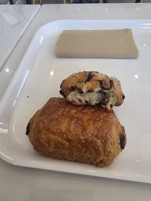 Paris Baguette Picture 2