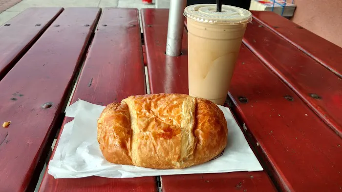 Cherri's Donuts Picture 10