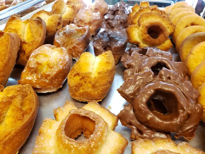 Grand Donuts Picture 8