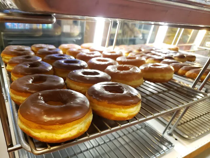Grand Donuts Picture 6