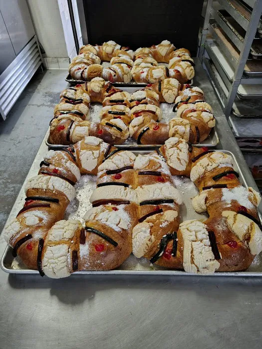 Ramos Bakery Picture 7