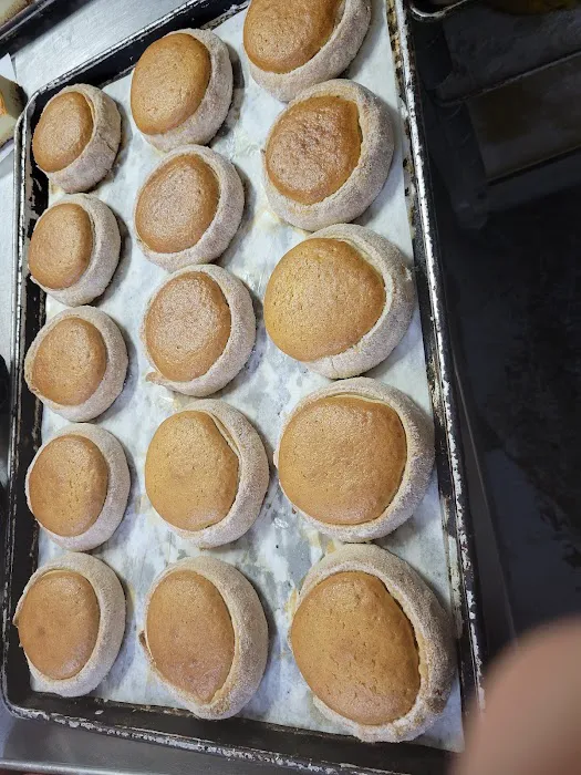 Ramos Bakery Picture 5
