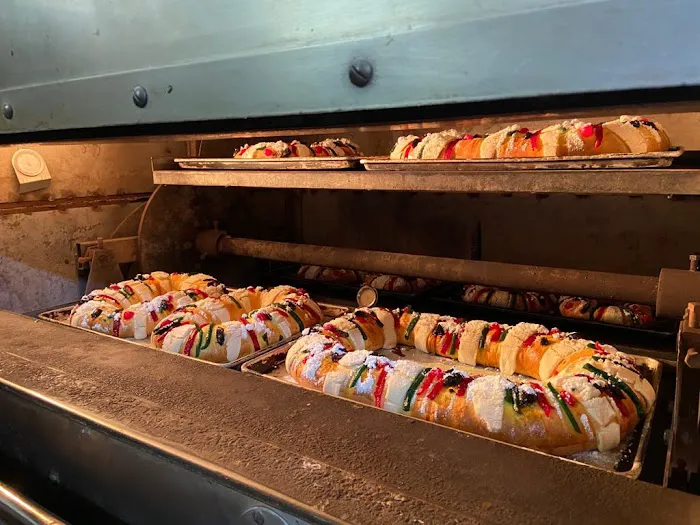 Ramos Bakery Picture 1