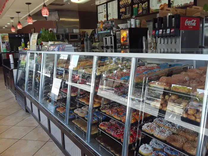 Yum Yum Donuts Picture 6