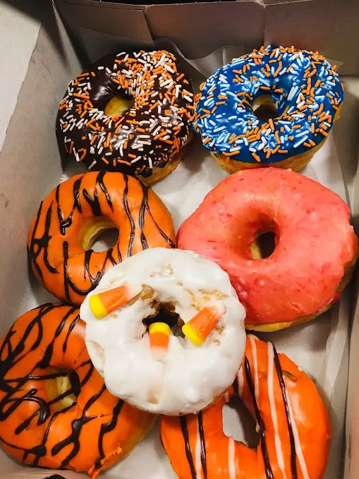 Yum Yum Donuts Picture 2