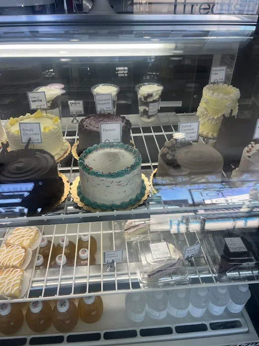 Top Tier Treats Picture 6