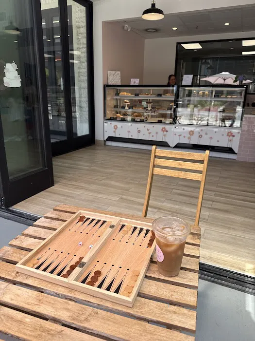 Ivory's Bake Shop Picture 4