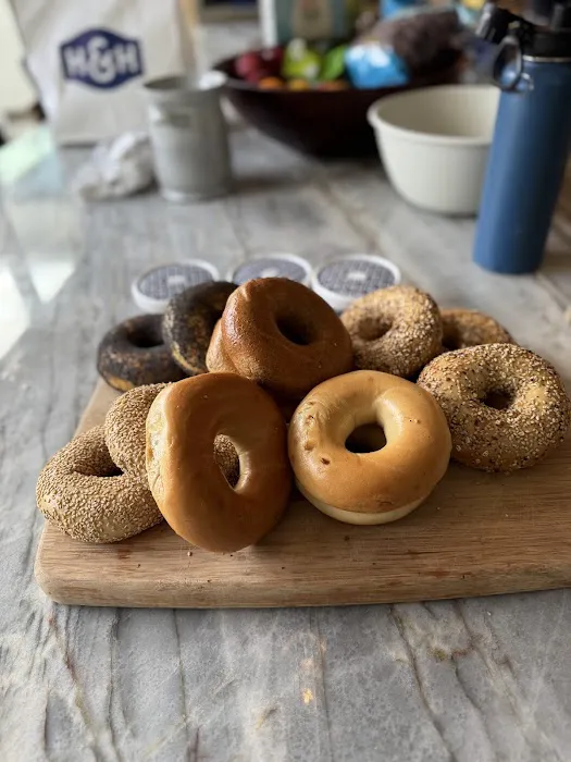 H&H Bagels Picture 10