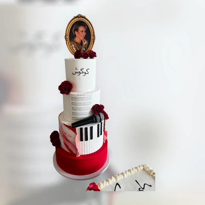 Custom cakes by negar Picture 2
