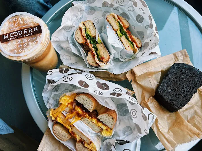 Modern Bread and Bagel Picture 6
