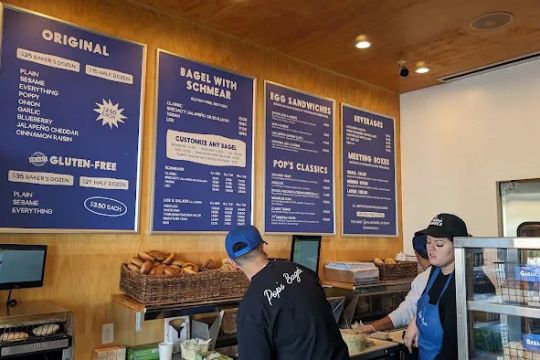 Popu2019s Bagels