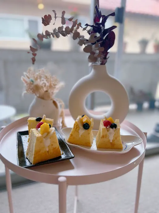 Ting’s Sweet Confections Picture 5