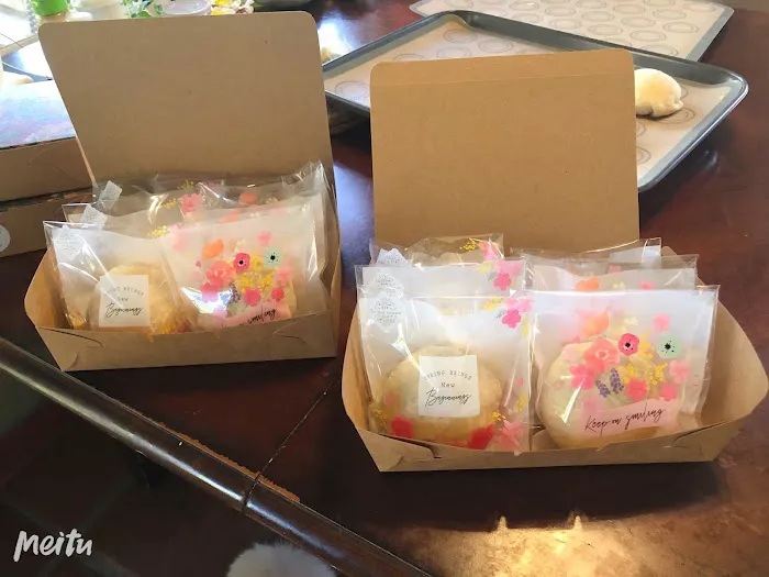 Ting’s Sweet Confections Picture 7