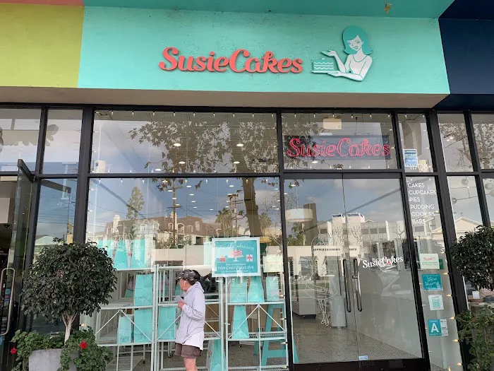 SusieCakes - Brentwood Picture 8