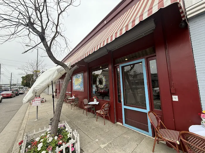 The Ivy Bakery - Dolce Isola Picture 2