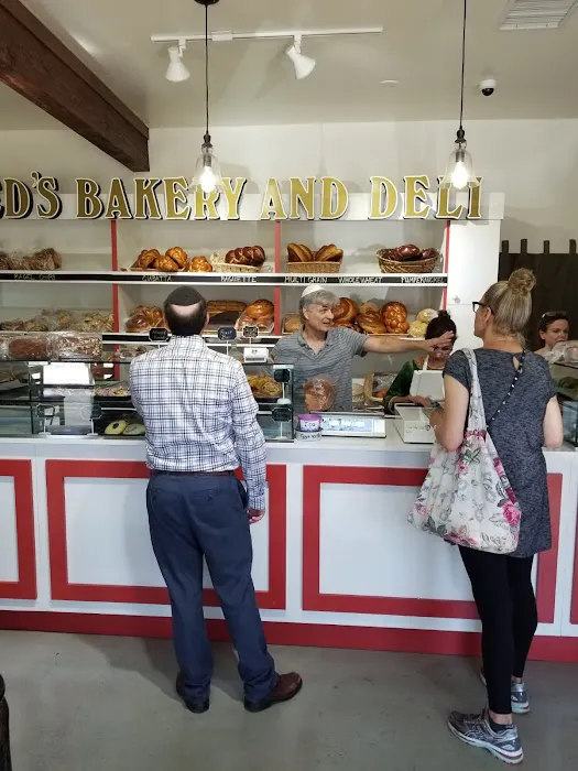 Fred's Bakery & Deli LLC Picture 4