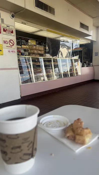 Miss Donuts Picture 3