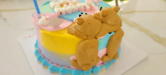Cake House Picture 6
