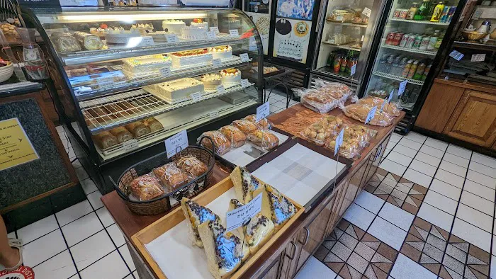 Manmi Bakery Picture 8