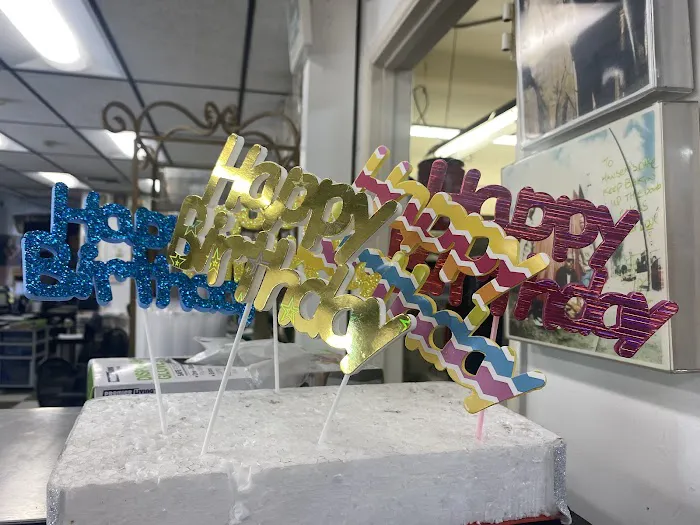 Hansen's Cakes Picture 6