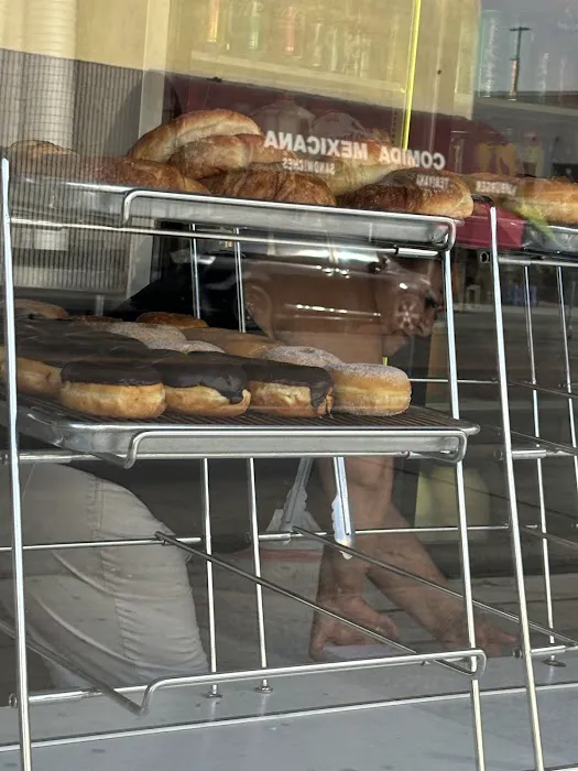 Coffee House Donuts Picture 7