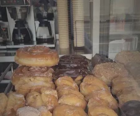 Coffee House Donuts