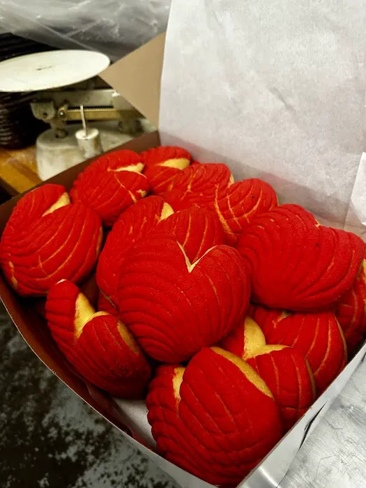 La Sureñita Bakery Picture 3